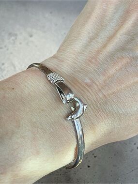 925 Sterling Silver Dolphin Hook Bracelet
